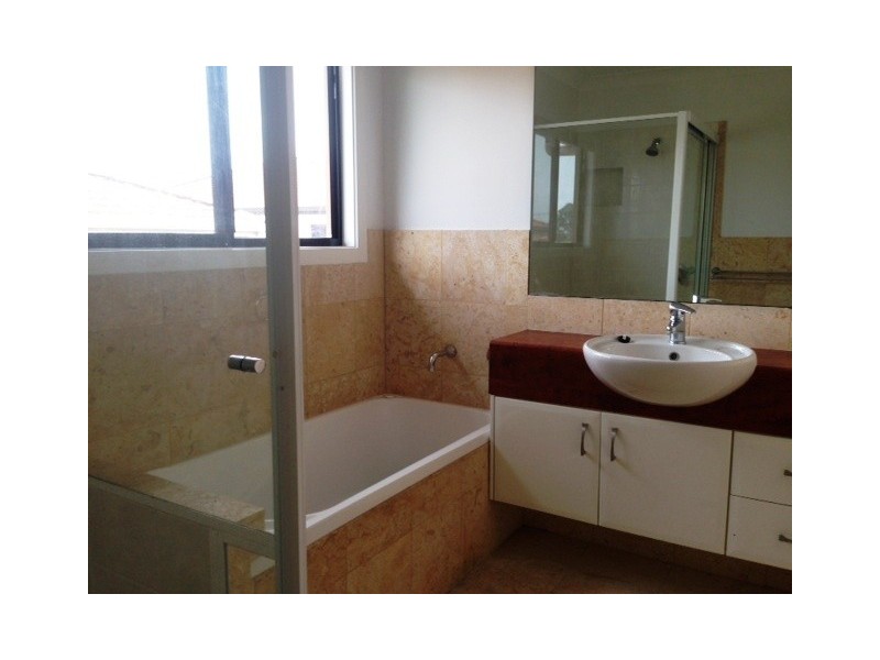 Burleigh Heads QLD 4220