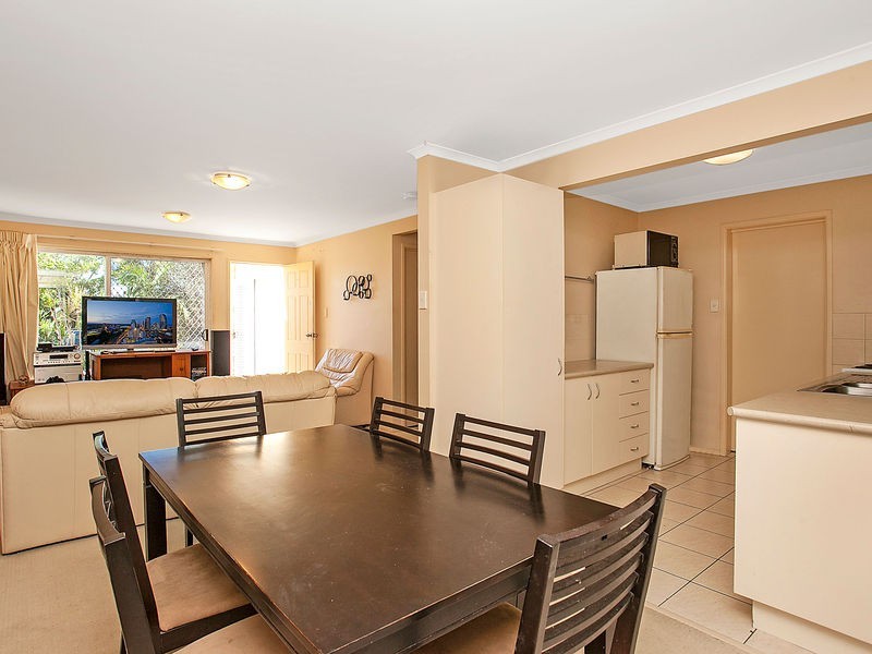 7/5 Greenlands Drive, Varsity Lakes QLD 4227