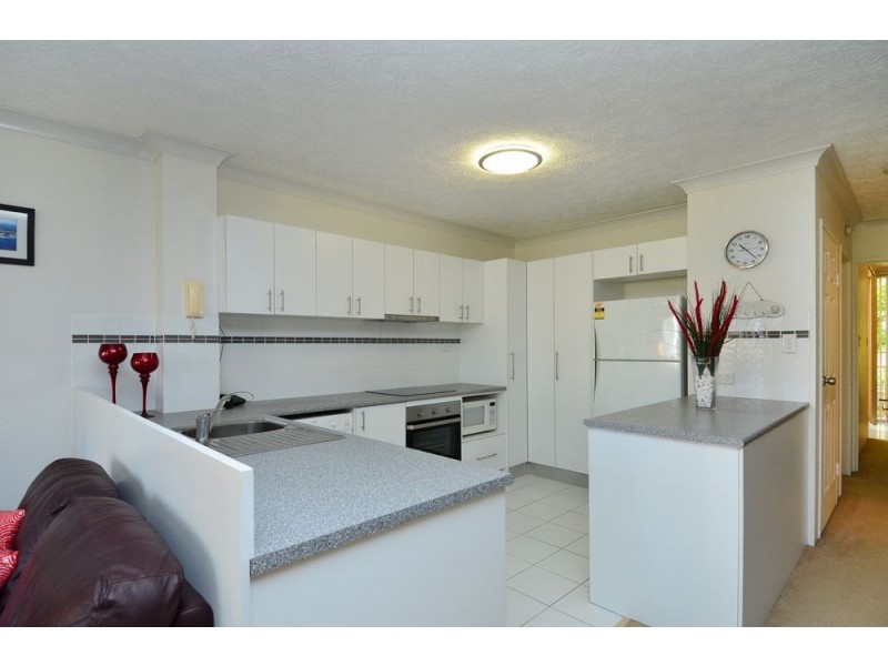 9/7 First Avenue, Burleigh Heads QLD 4220