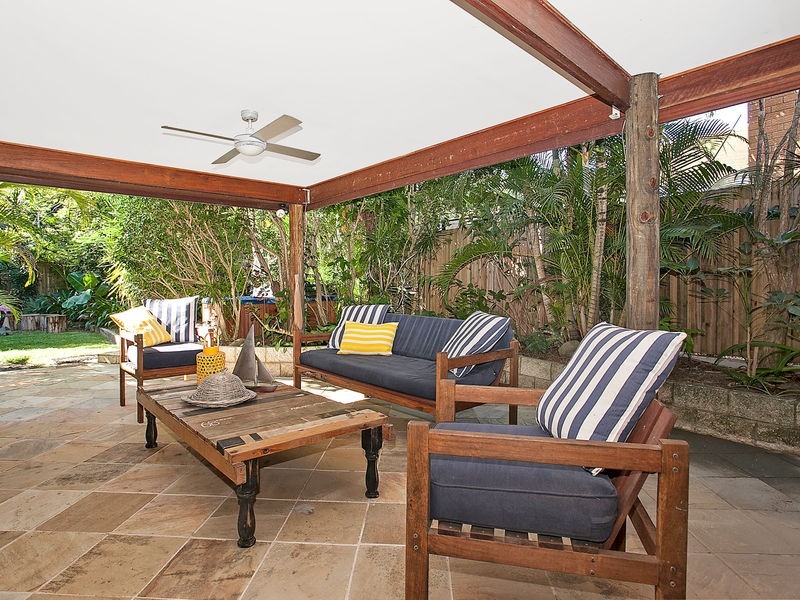 25 Tawarri Cr, Burleigh Heads QLD 4220