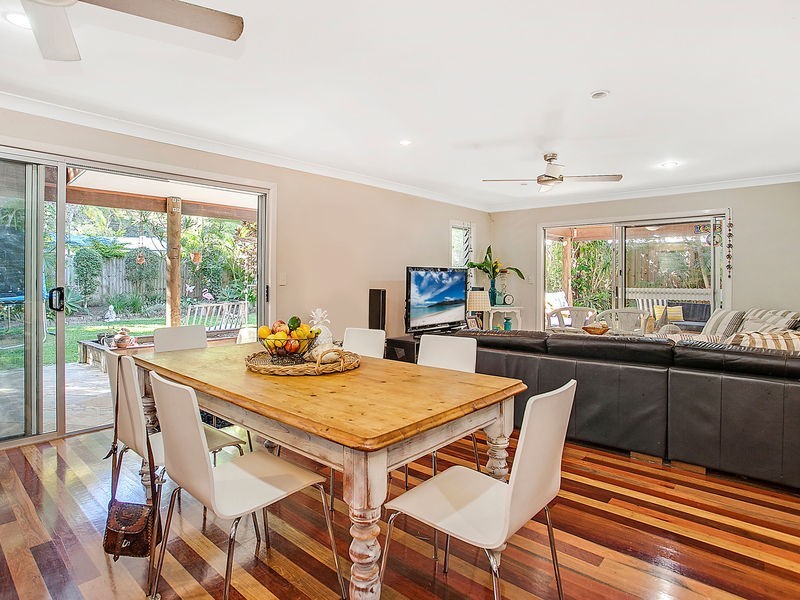 25 Tawarri Cr, Burleigh Heads QLD 4220