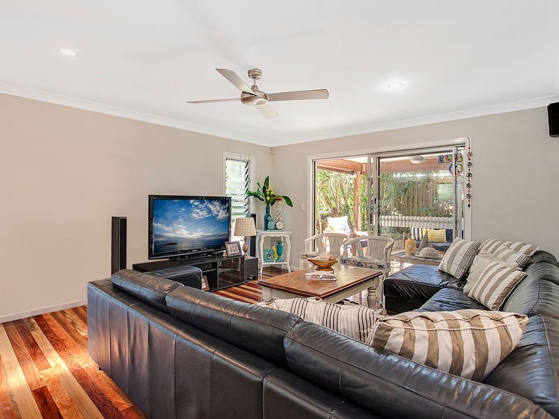 25 Tawarri Cr, Burleigh Heads QLD 4220