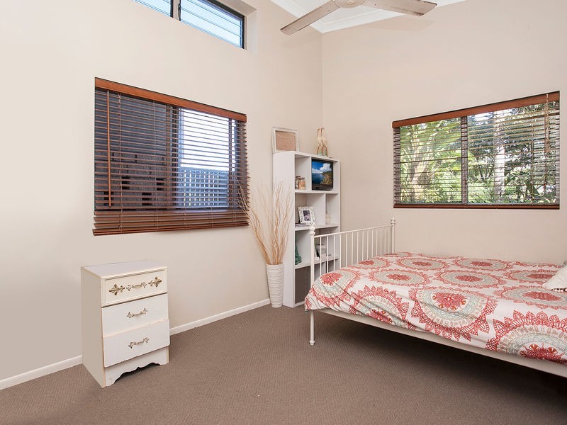 25 Tawarri Cr, Burleigh Heads QLD 4220