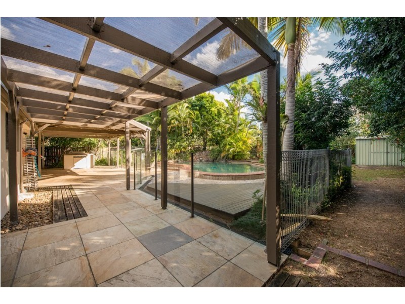 45 Rawlinna Drive, Mermaid Waters QLD 4218