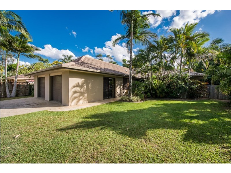 45 Rawlinna Drive, Mermaid Waters QLD 4218