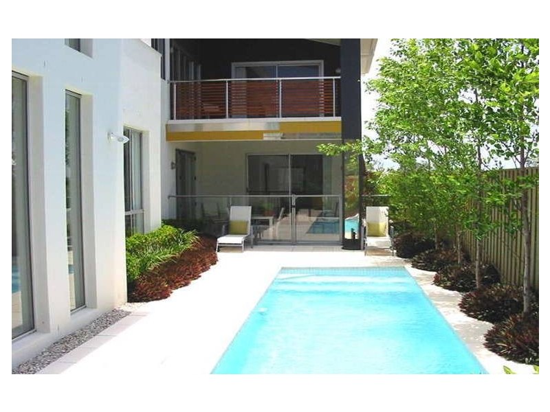 Varsity Lakes QLD 4227