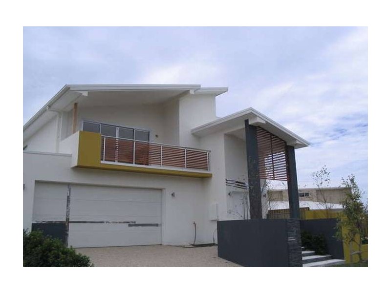 Varsity Lakes QLD 4227