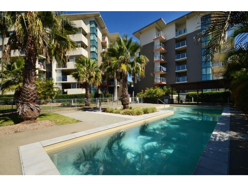 5104/12 Executive Drive, Burleigh Waters QLD 4220