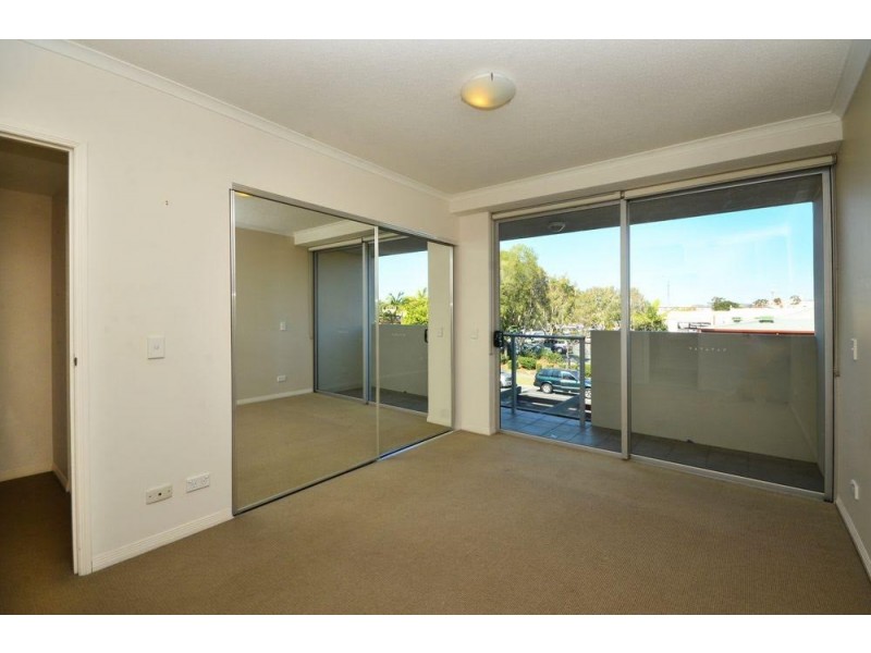 5104/12 Executive Drive, Burleigh Waters QLD 4220