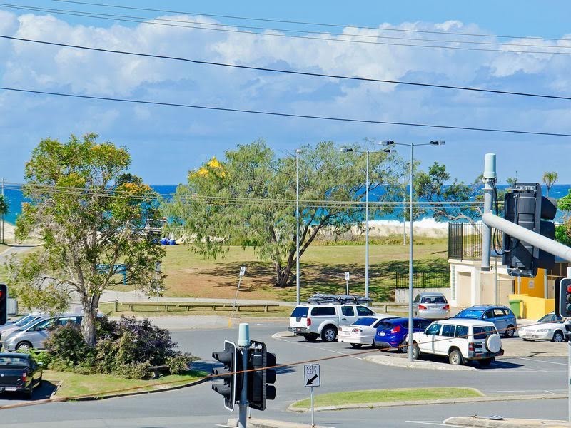 16/1 Tallebudgera Drive, Palm Beach QLD 4221