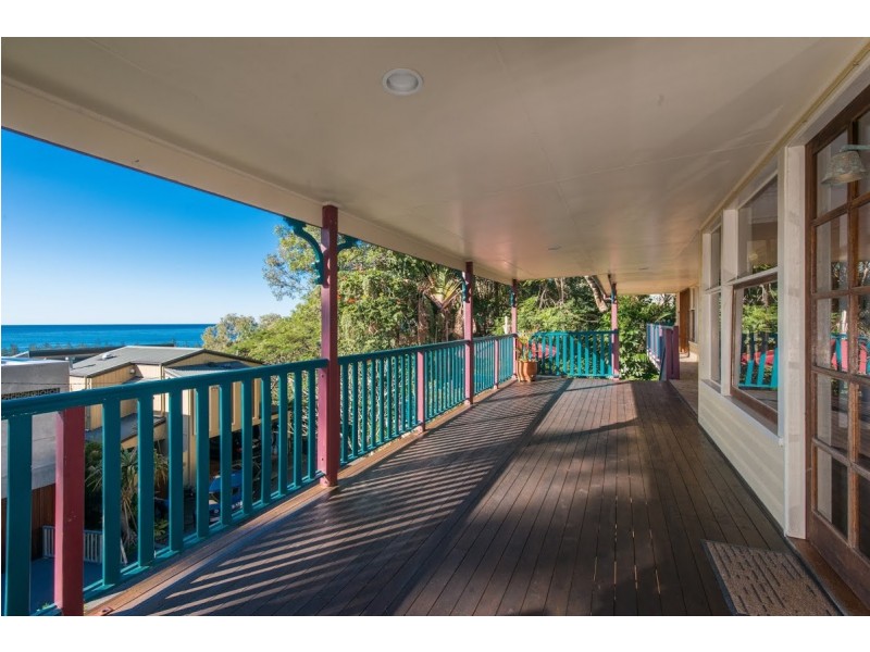 30 Mount Street, Burleigh Heads QLD 4220