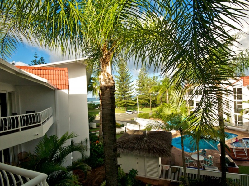 7/136 The Esplanade, Burleigh Heads QLD 4220