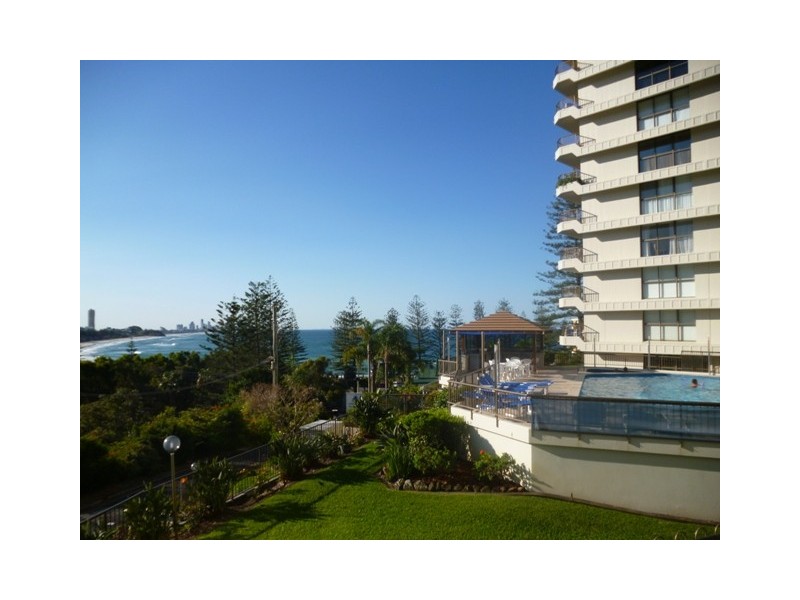 4/45 Hayle Street, Burleigh Heads QLD 4220