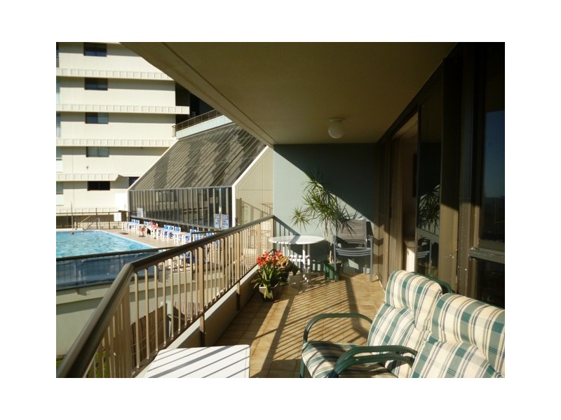 4/45 Hayle Street, Burleigh Heads QLD 4220