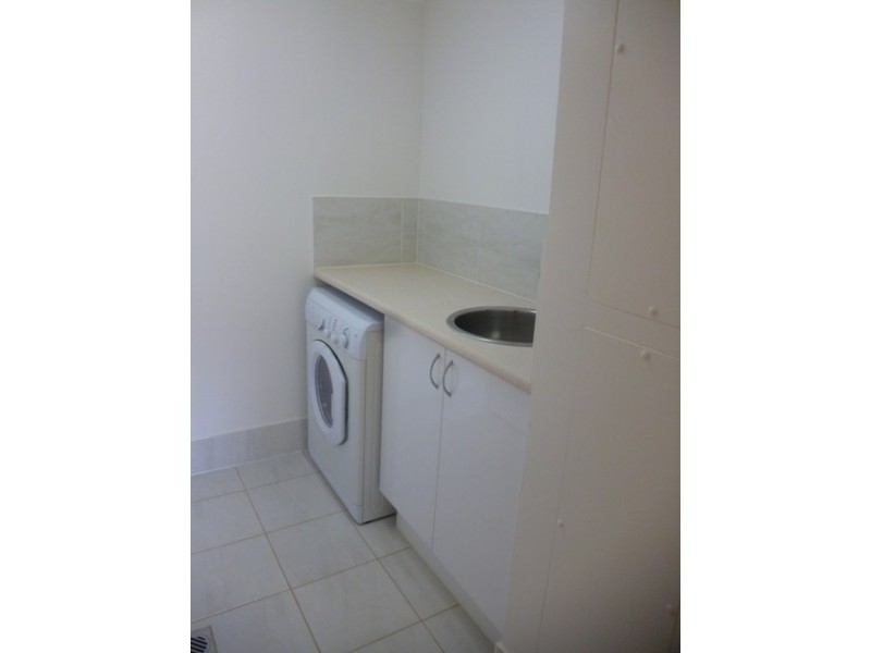 4/45 Hayle Street, Burleigh Heads QLD 4220