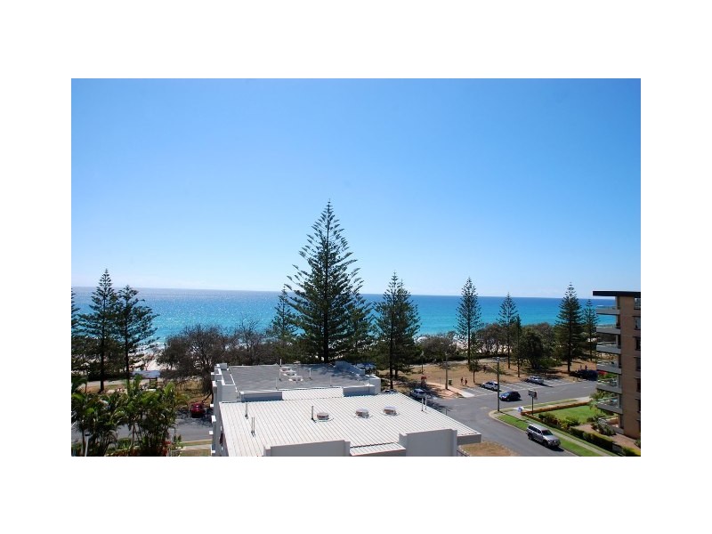 6B/3 Second Avenue, Burleigh Heads QLD 4220