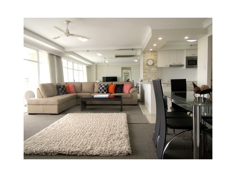 6B/3 Second Avenue, Burleigh Heads QLD 4220