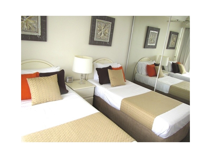 6B/3 Second Avenue, Burleigh Heads QLD 4220