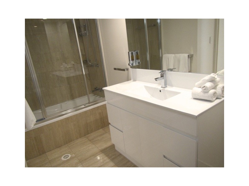 6B/3 Second Avenue, Burleigh Heads QLD 4220