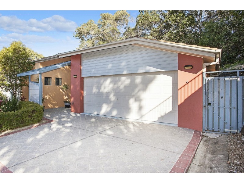 6/6 Burrabee Street, Burleigh Heads QLD 4220