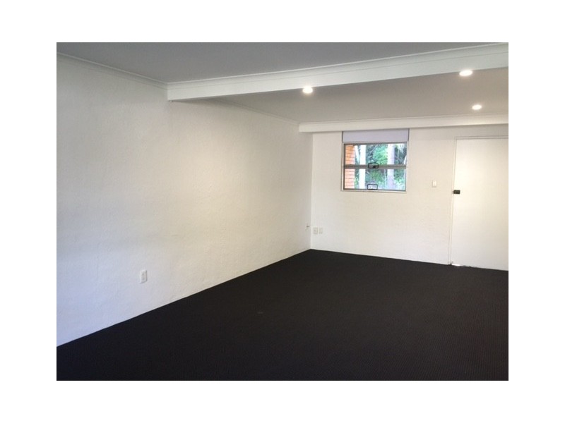 Burleigh Heads QLD 4220