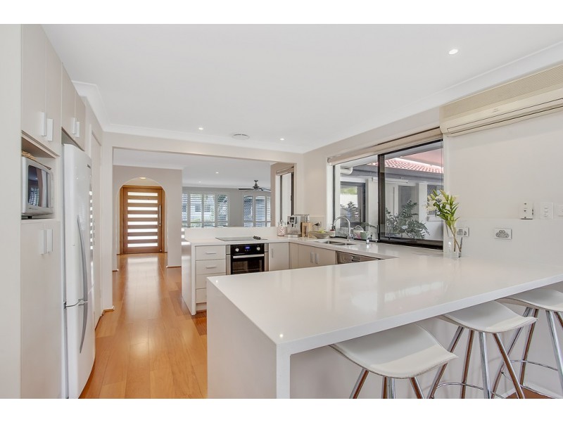 5 Alzino Place, Carrara QLD 4211