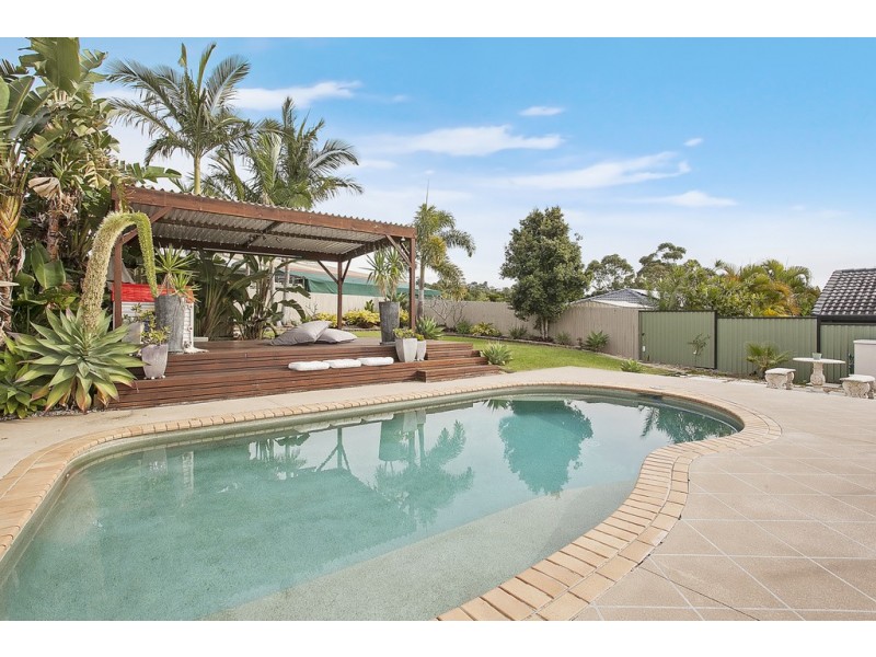 5 Alzino Place, Carrara QLD 4211