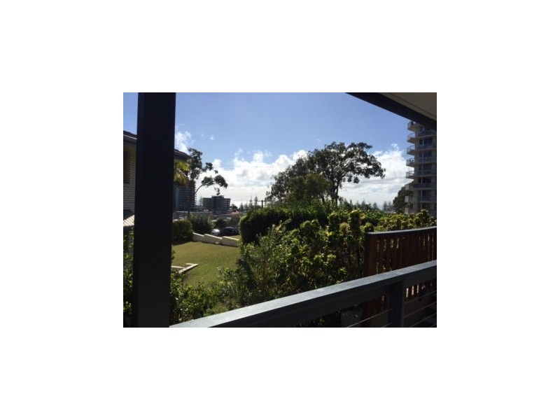 1/19. West Street, Burleigh Heads QLD 4220