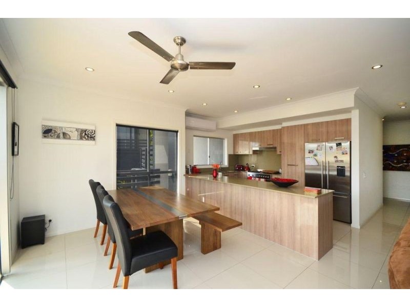 6/3 Mieke Court, Burleigh Heads QLD 4220