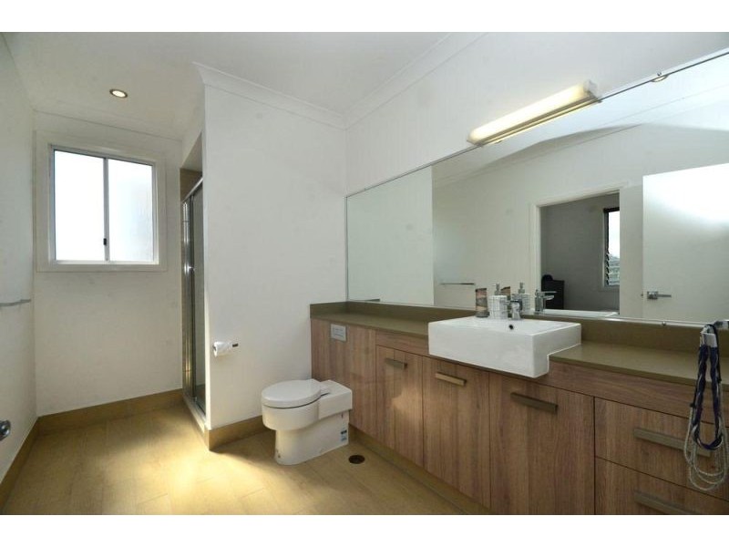 6/3 Mieke Court, Burleigh Heads QLD 4220