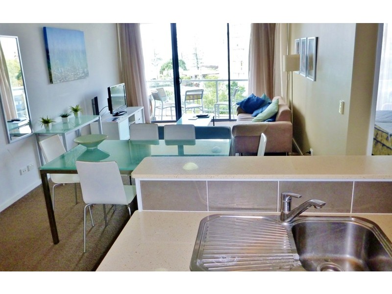 1043/1 Ocean Street, Burleigh Heads QLD 4220