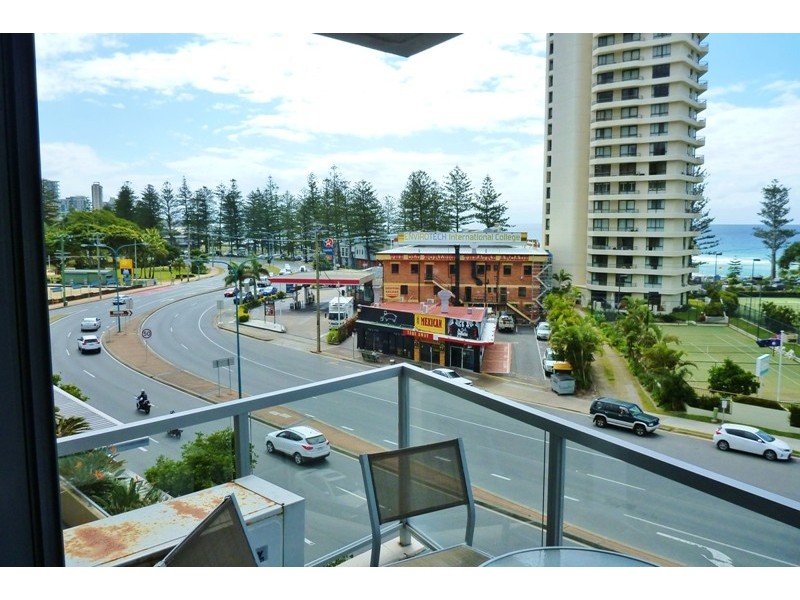 1043/1 Ocean Street, Burleigh Heads QLD 4220