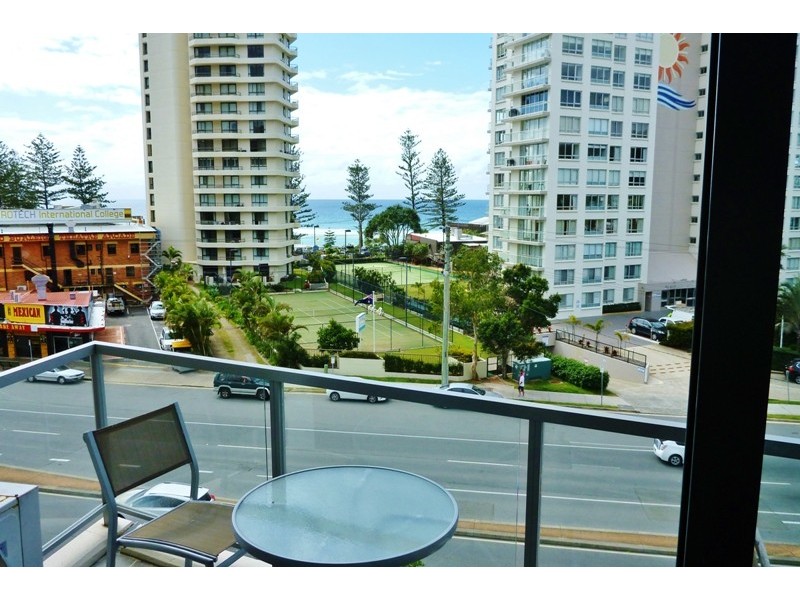 1043/1 Ocean Street, Burleigh Heads QLD 4220