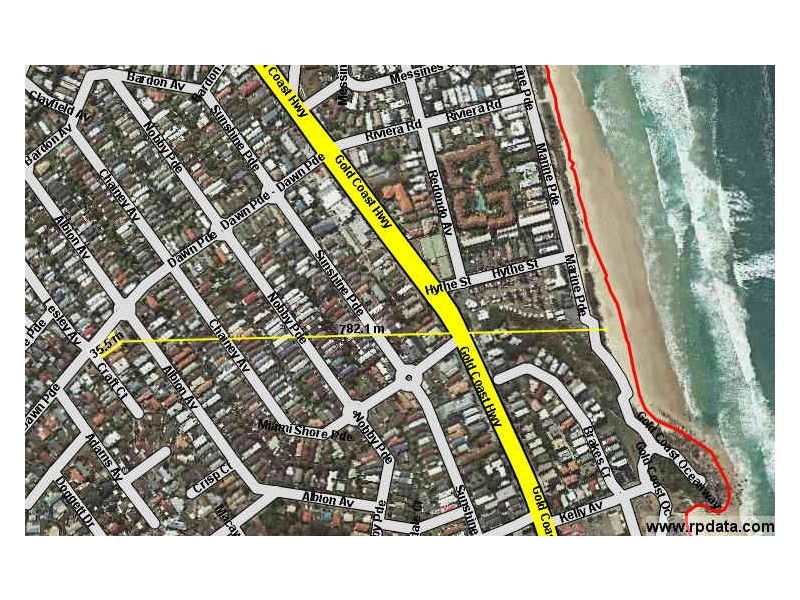 52 Dawn Parade, Miami QLD 4220