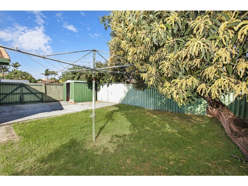 206 Burleigh Street, Burleigh Waters QLD 4220