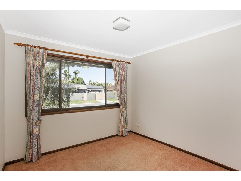 206 Burleigh Street, Burleigh Waters QLD 4220