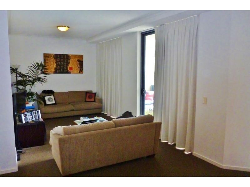 2059/1 Ocean Street, Burleigh Heads QLD 4220