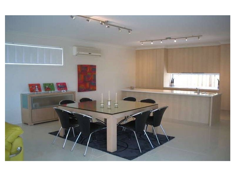 Varsity Lakes QLD 4227