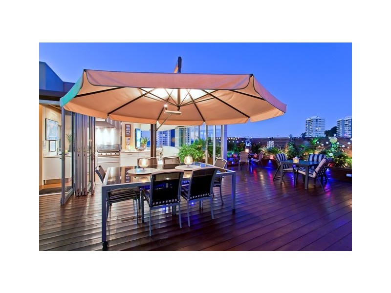 2081/1 Ocean Street, Burleigh Heads QLD 4220