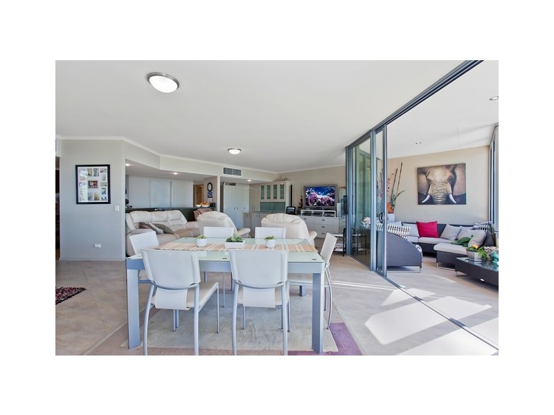 2081/1 Ocean Street, Burleigh Heads QLD 4220