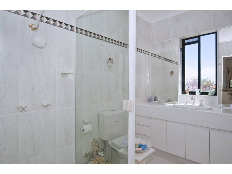 9/20 Marine Parade, Miami QLD 4220