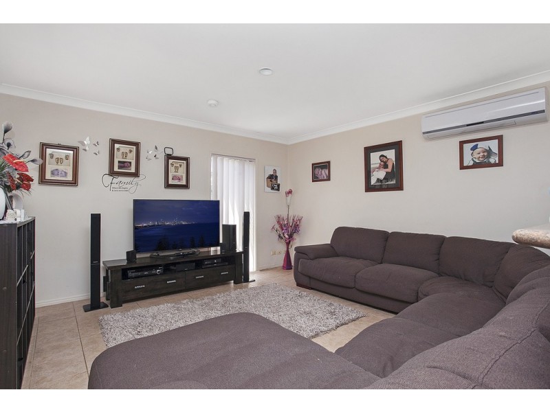 12 Dartmouth Court, Varsity Lakes QLD 4227