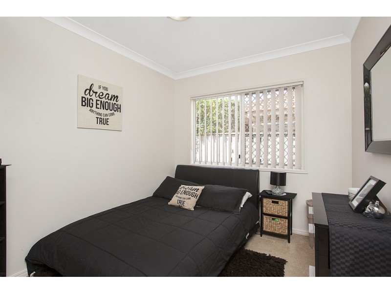 12 Dartmouth Court, Varsity Lakes QLD 4227