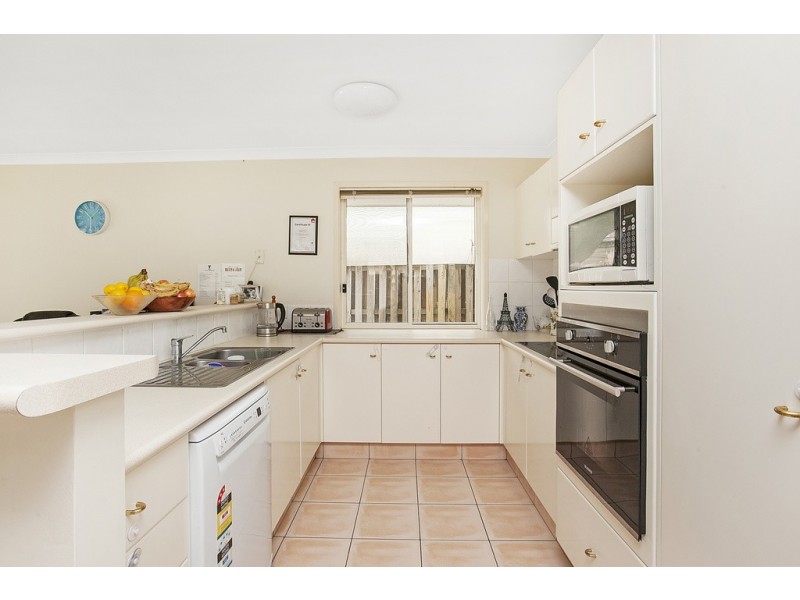 119 Harrier Drive, Burleigh Waters QLD 4220