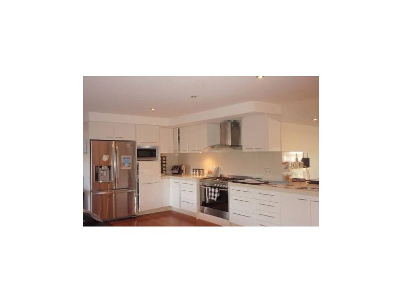 Broadbeach Waters QLD 4218