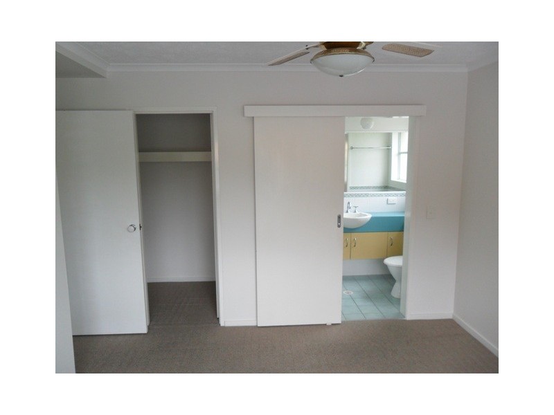 Burleigh Heads QLD 4220