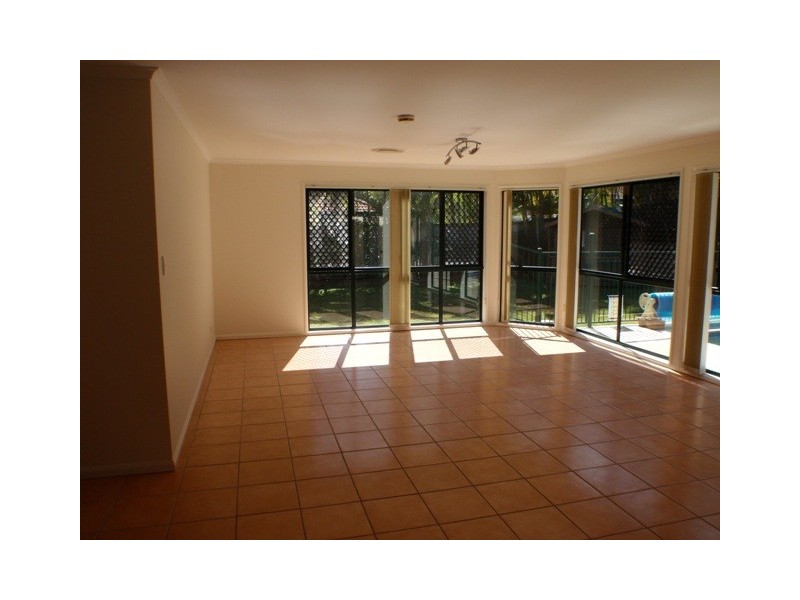 Burleigh Waters QLD 4220