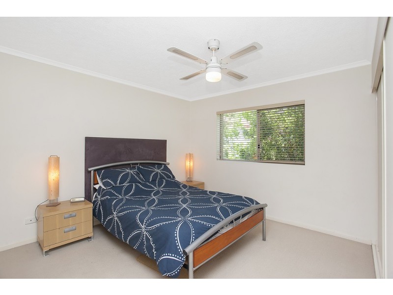 36/4 Park Avenue, Burleigh Heads QLD 4220