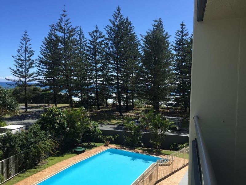 8/100 The Esplanade, Burleigh Heads QLD 4220