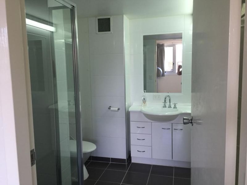 8/100 The Esplanade, Burleigh Heads QLD 4220